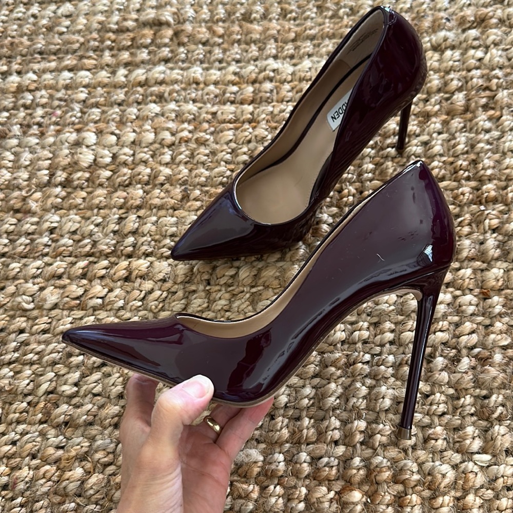 Burgundy Steve Madden Pump Heel